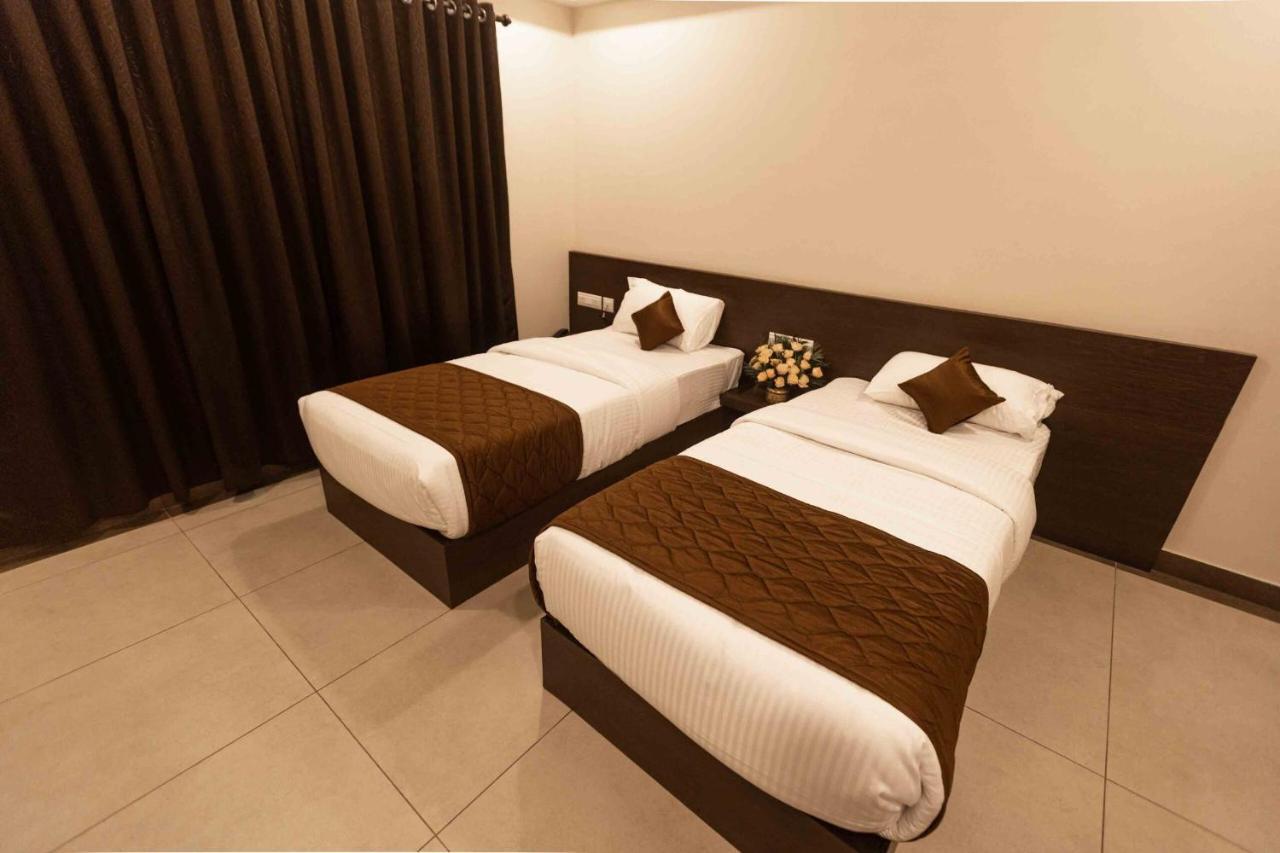 Hotel Pankaj Residency Guruvāyūr Exterior foto